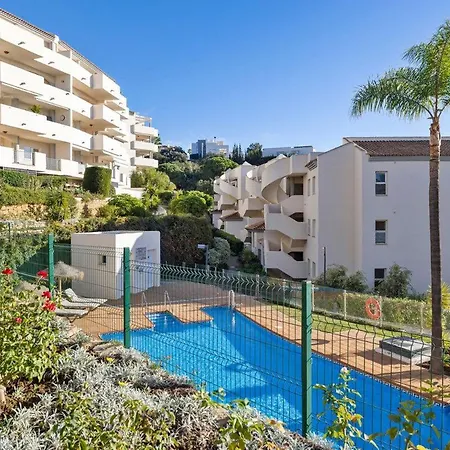 Luminoso Apartamento En Elviria *