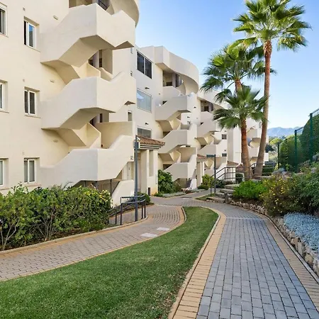 Apartment Luminoso Apartamento En Elviria Marbella