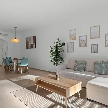 Luminoso Apartamento En Elviria